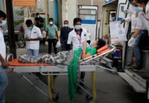 Oxygen leak kills 22 in Indian hospital as coronavirus infections mount in the country – Yahoo Philippines News