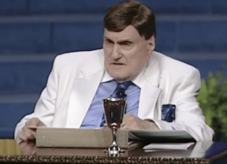 Ernest Angley, the 99-Year-Old Abusive Bigoted Gay Televangelist, is Dead – Friendly Atheist – Patheos