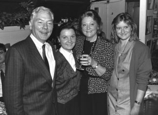 Gay Byrne’s daughters remember when he ‘mortified’ them – RTE.ie