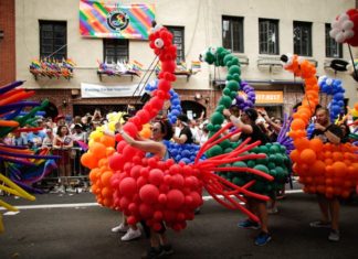 Gay police group blasts NYC Pride for banning officers from events – USA TODAY