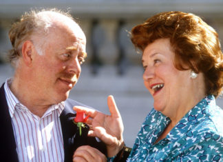 Keeping Up Appearances slapped with ‘woke’ warning over gay jokes… – The Irish Sun