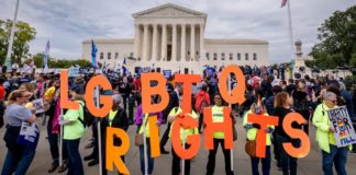 Man registered as sex offender for consensual gay sex fights back – Insider