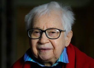 Photojournalist, gay rights pioneer Kay Lahusen dies at 91 – RiverBender.com