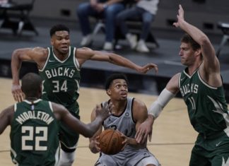 Spurs’ record-setting 1st half ends Bucks’ streak, 146-125 – The Catoosa County News