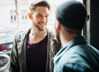 17 Gay Dating Tips: Texting, App Advice, Red Flags, & More – Healthline
