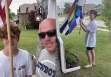 Dad’s act of support for his gay son brings TikTok to tears: ‘I’m claiming you as my dad’ – Yahoo Sport Australia