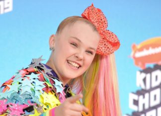Everything JoJo Siwa Has Said About Coming Out and Her ‘Amazing’ Girlfriend Kylie Prew – Us Weekly