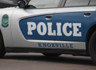 Knoxville Police searching for suspects in Gay Street armed robbery – WATE 6 On Your Side