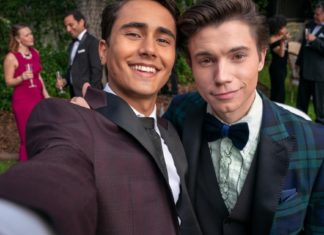 ‘Love, Victor’ star: Gay role sparked death threats – Los Angeles Times