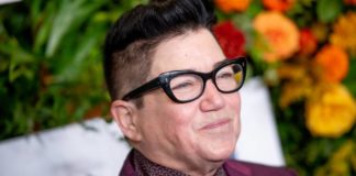 Orange Is the New Black’s Lea DeLaria hospitalised after ‘gay-bashing’ – PinkNews