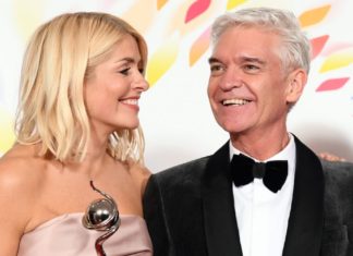 Phillip Schofield reveals Holly Willoughby is like therapy to him since he came out as gay last year – Woman & Home