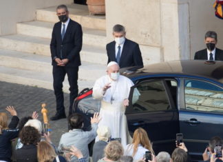 Pope Sends More Mixed Messages on L.G.B.T.Q. Rights – The New York Times