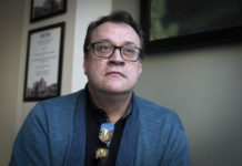 Russell T Davies explains the single biggest challenge to casting gay actors in gay roles – Yahoo Eurosport UK