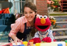 Sesame Street Introduces Gay Dads and Their Daughter – Newser