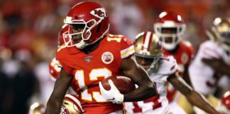 These 39 current NFL players have all played with a gay teammate – Outsports