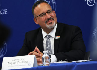 Title IX Protections Extend to Transgender Students, Education Dept. Says – The New York Times