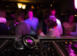 We Need To Talk About Predatory Straight Male Behaviour At Gay Bars – Star Observer