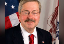 Court overturns gay bias verdict against former Iowa Governor Brandstad – kwwl.com