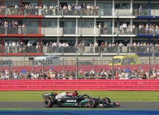 Covid-19 and sport: Government data shows mass participation events can happen ‘safely’ – BBC News