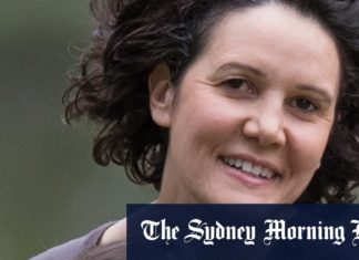 Gay parents frustrated by ‘biased’ father and mother question in census – Sydney Morning Herald