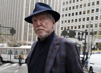 James C. Hormel, America’s First Out Gay Ambassador, Dies at 88 – Yahoo Eurosport UK