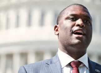 L.G.B.T.Q. Elected Officials in U.S. Number Nearly 1,000, Rising Fast – The New York Times