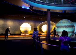Nashville museums hold rhinestone guitars, artistic masterpieces and classic cars – Tennessean