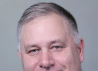 Priest Jeffrey Burrill allegedly being tracked on gay dating app Grindr divides Catholics – The Washington Post