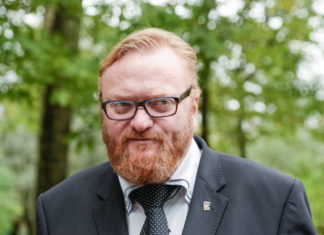 Russian MP who wants gays to be ‘sterilised’ and kept in shelters like cats slapped down by human rights council – PinkNews