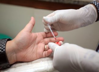 A gay couple from Sierra is having difficulties getting PrEP, the contraceptive pill to prevent HIV – brytfmonline.com