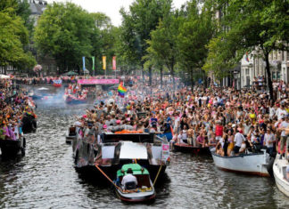 Amsterdam substitutes ‘Pride Walk’ for canal parade in 25th anniversary of Gay Pride – Jakarta Post