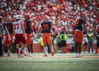Defense leaning on veteran leaders Hansen, Carney | Sports | news-gazette.com – Champaign/Urbana News-Gazette