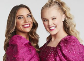 DWTS Fans React to JoJo Siwa & Jenna Johnson Same-Sex Pair – Heavy.com