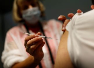 Factbox – Latest on the worldwide spread of the coronavirus – Yahoo News
