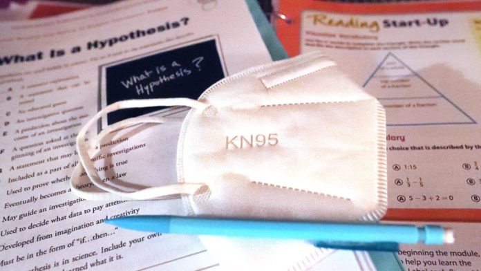 Florida's school mask legal battle continues as positivity trends downward - Tampa Bay Times