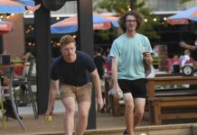 Gen Z discovers pickleball, bocce and other senior-friendly games, sending sales through the roof – San Antonio Express-News