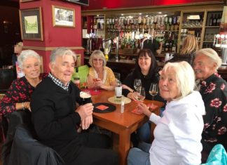 Pensioners ‘eat, sing and boogie’ at Liverpool gay bar – Liverpool Echo