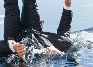 Police hunt for attacker who shoved gay man into local canal – LGBTQ Nation