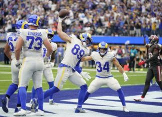 Rams’ Stafford throws for 4 TDs, outduels Brady and Bucs – WJXT News4JAX