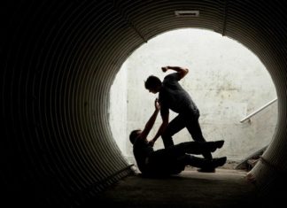 Small town mayor stripped, tied to a tree & beaten by thugs at a gay cruising area – LGBTQ Nation