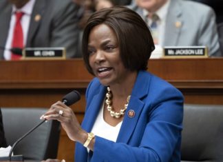 Val Demings Supports Eliminating Blood Donations Ban for gay men · The Floridian – The Floridian