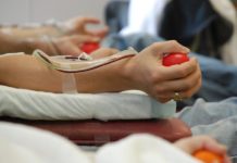 Gov’t requests review of ban on gay or bisexual men giving blood – Kathimerini English Edition