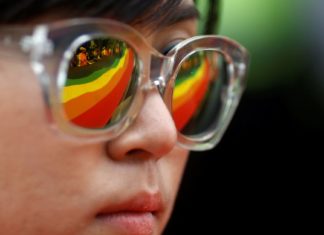 S.Korea’s lack of anti-discrimination laws takes toll on LGBT youth, activists say – Reuters