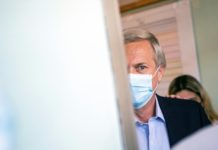 A tale of two Chiles: polar opposite candidates vie for presidency – Digital Journal