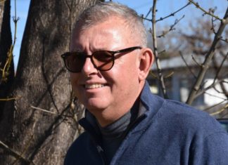Alleged sacking of gay Anglican organist to become church test case – Armidale Express