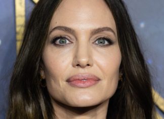 Angelina Jolie Says She’s “Proud” Of Marvel For Refusing To Censor Eternals‘ Openly Gay Superhero – Refinery29