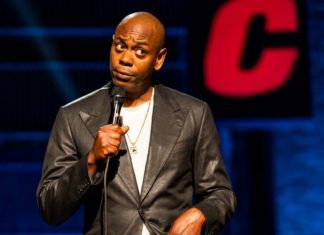 Dave Chappelle uses anti-gay slur & makes jokes about trans controversy during new comedy set – LGBTQ Nation