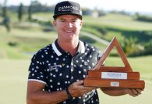 Defending champ Brian Gay bumped from flight to Bermuda because of heavy plane – Yahoo Sports