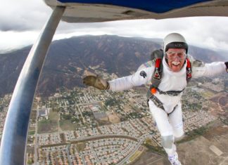 How to Jump Out of an Airplane—at Age 90 – The Wall Street Journal