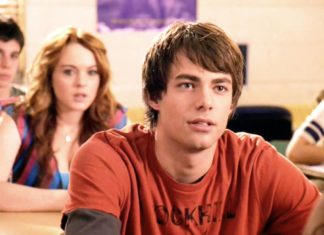 Jonathan Bennett was bullied so badly for being gay he became ill – PinkNews